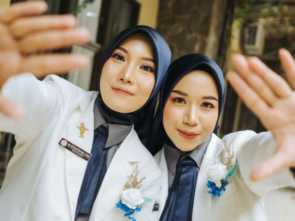 apoteker file halaman awal